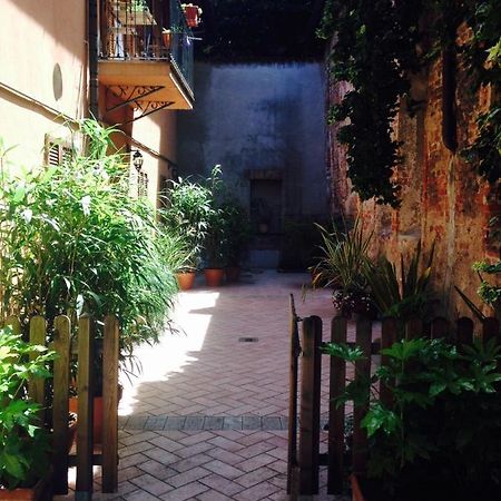 Hotel Mood-Siro Comi Pavia Exterior foto