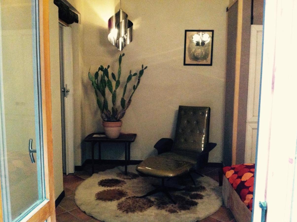 Hotel Mood-Siro Comi Pavia Zimmer foto