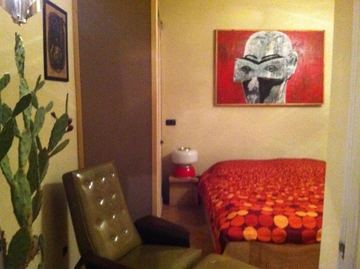 Hotel Mood-Siro Comi Pavia Zimmer foto