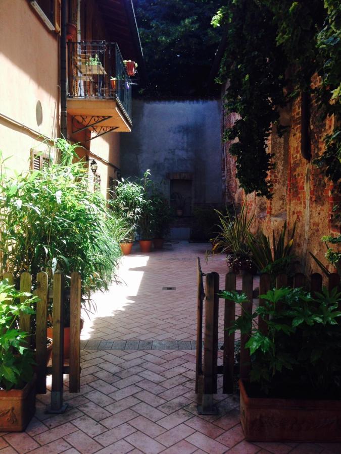 Hotel Mood-Siro Comi Pavia Exterior foto